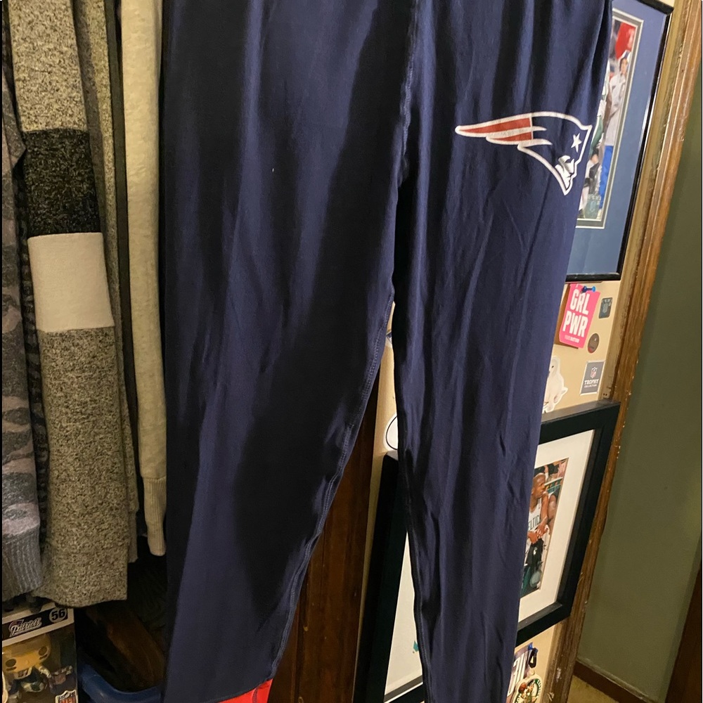 Patriots leggings buy one get one half off 🏈